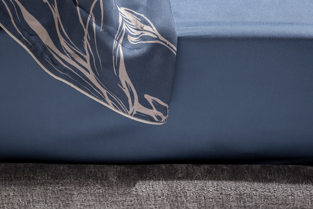 Простыня на резинке 180х200х30 Garda Decor синяя