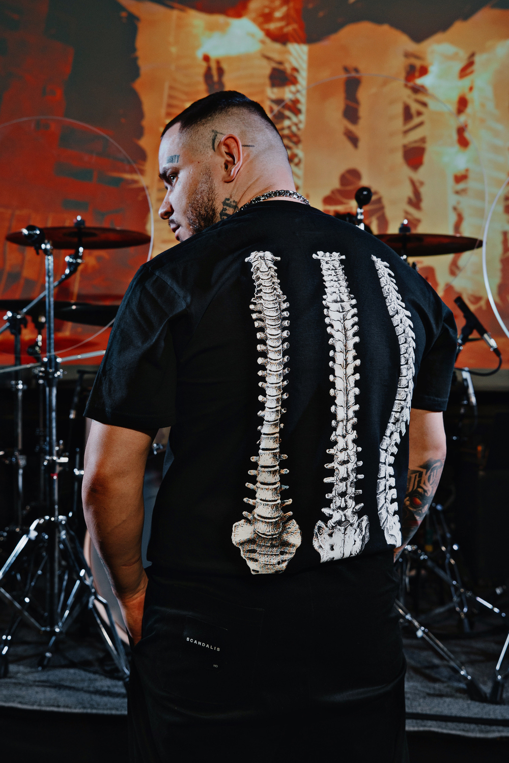 Футболка "Triple spine"