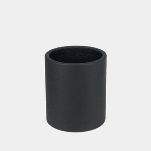 Подставка кожаная для ручек черного цвета