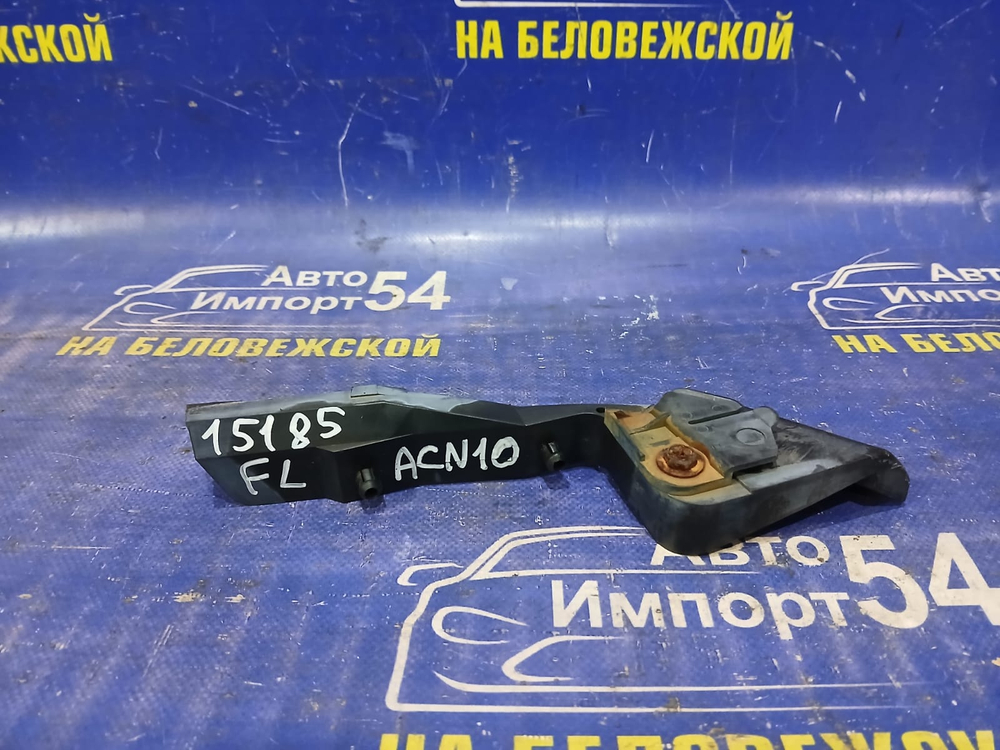 Крепление бампера переднее левое TOYOTA NADIA 1998-2003