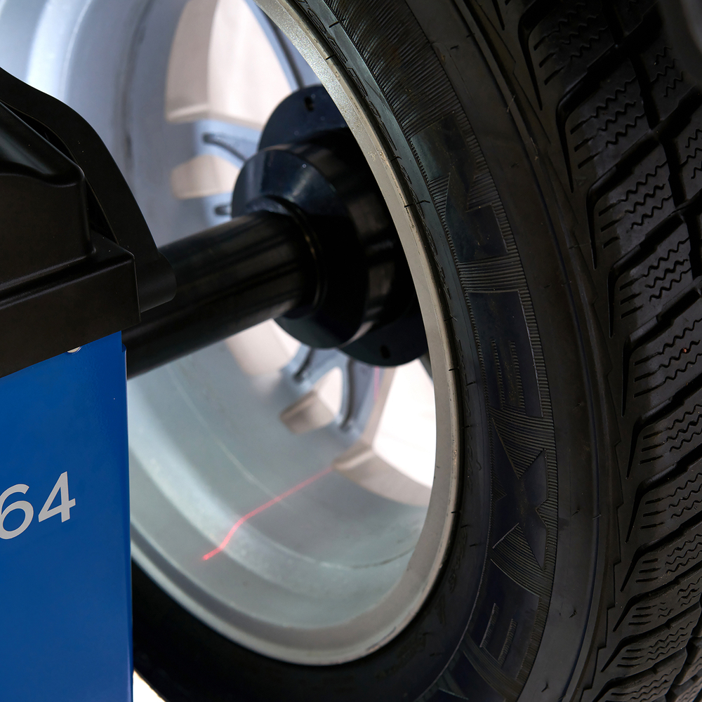 Станок балансировочный ROSSVIK VT-64, 220В, RAL5005 СИНИЙ