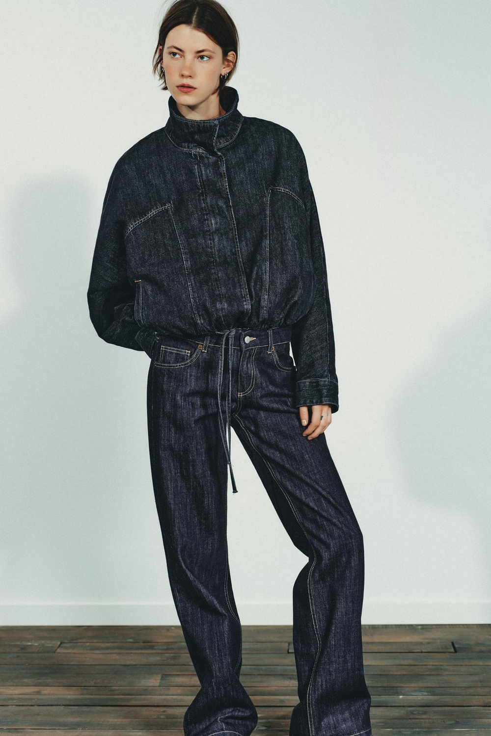 ZARA ДЖИНСОВАЯ КУРТКА TRF С РУКАВАМИ «ЛЕТУЧАЯ МЫШЬ», ТЕМНЫЙ ИНДИГО