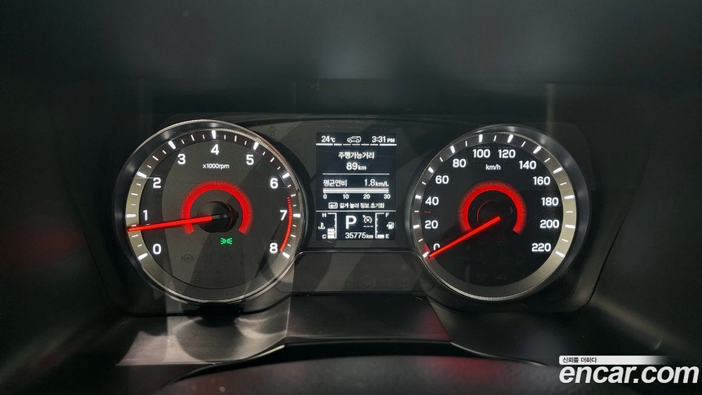 KG Mobility (Ssangyong) Very New Tivoli Бензин 1.5 2WD (12.2020)
