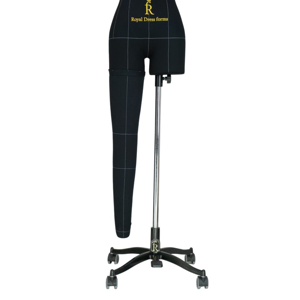 Нога для манекена Моника, размер 44 тип фигуры Прямоугольник, черная