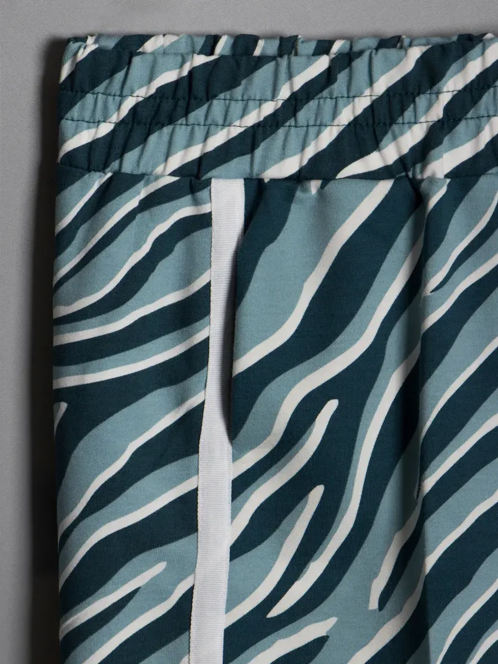 Костюм для девочки, футболка и кюлоты