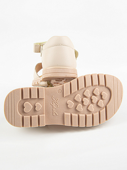 Сандалии летние