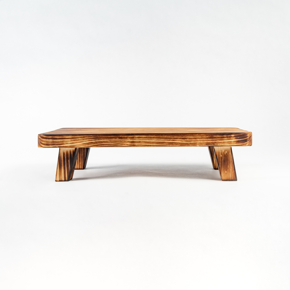 Деревянная сервировочная  доска для подачи блюд и закусок из древесины кедра. Art of Siberia. RD14