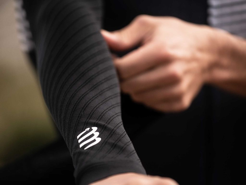 Термобелье нарукавник Compressport Armforce Ultralight - black