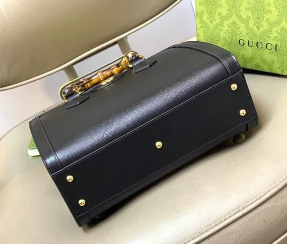 Черная Сумка Gucci Diana маленького размера
