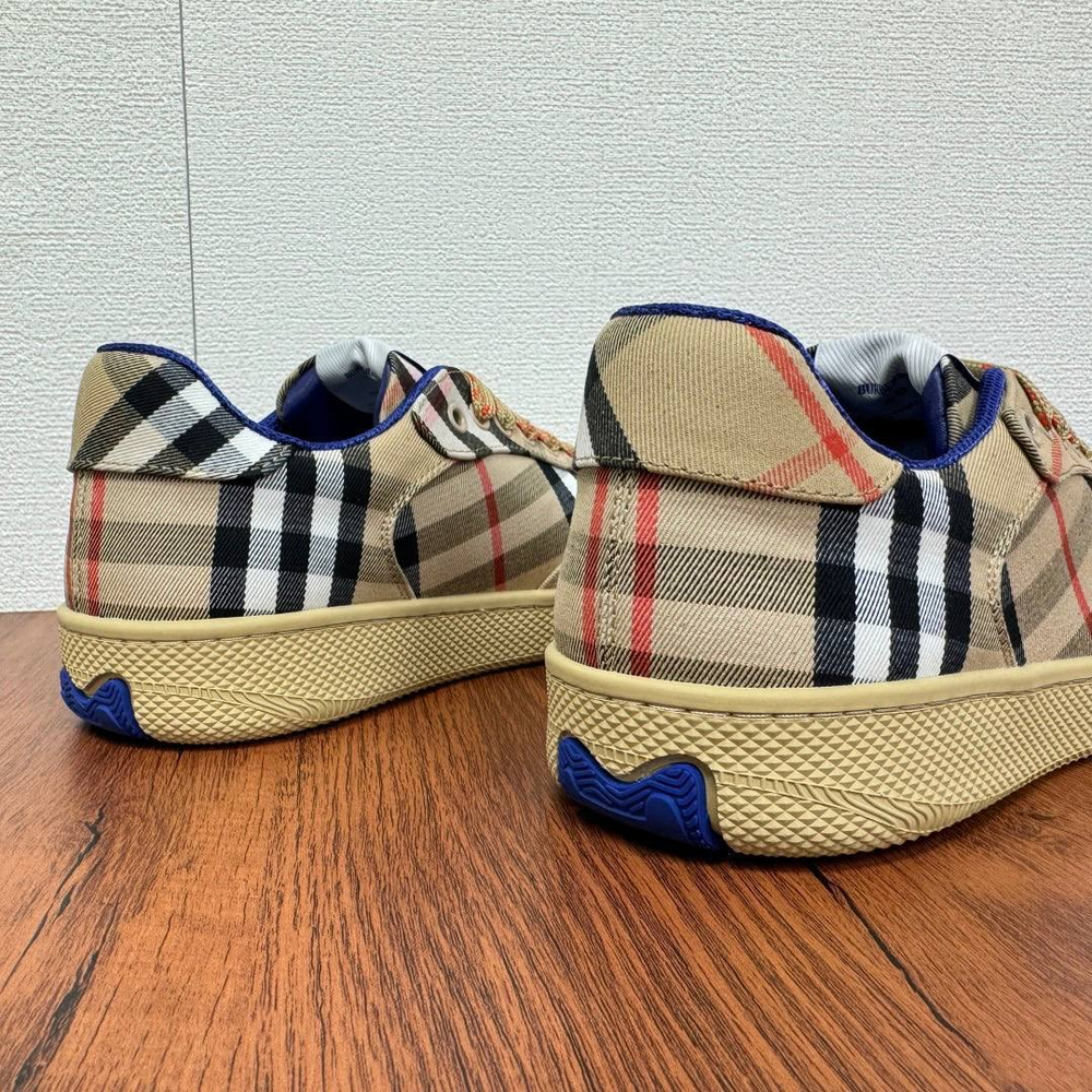 Кроссовки Burberry