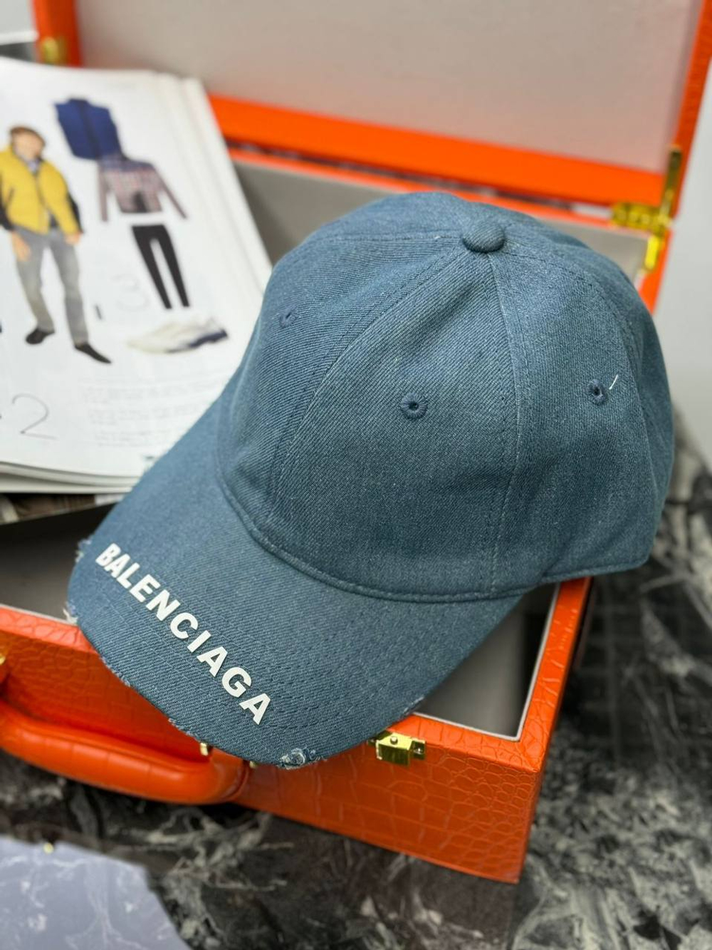 Кепка Balenciaga