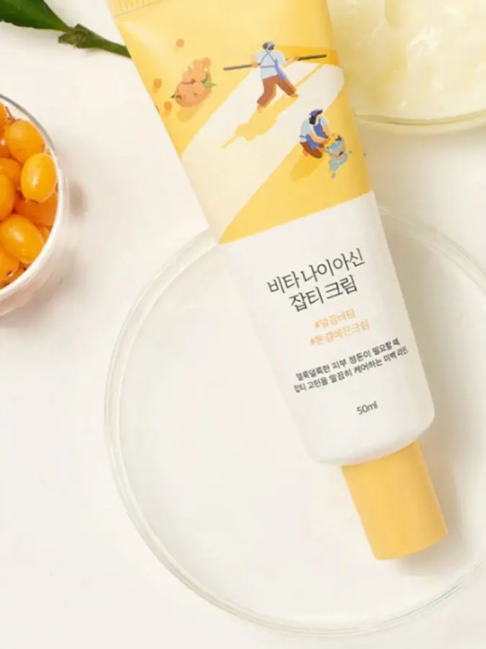 ROUND LAB Крем против пигментации с ниацинамидом Vita Niacinamide Dark Spot Cream (50 мл)