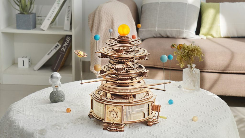 Механический планетарий "Оррери" от ROKR - Деревянный конструктор, сборная механическая модель, 3D пазл