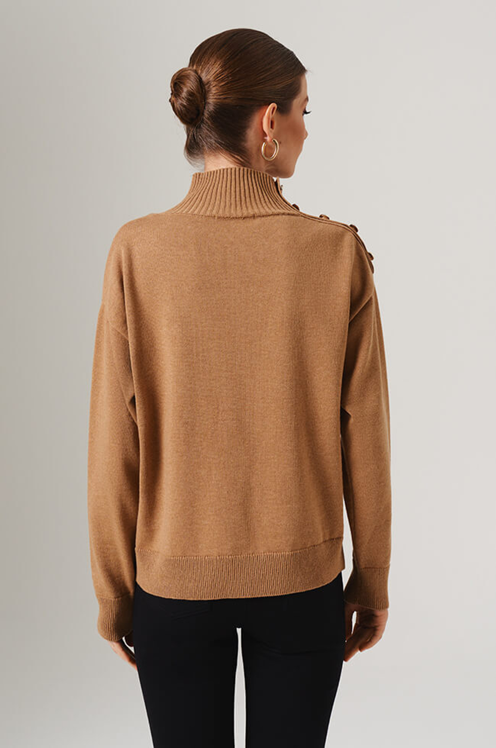 23131 Свитер женский (песочный)