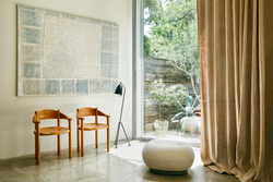 Торшер Gubi Gräshoppa Floor Lamp, Black
