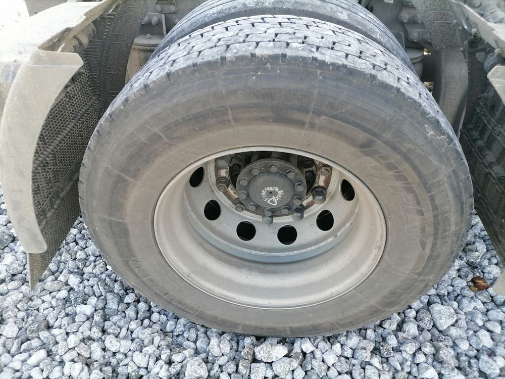 DongFeng GX 4x2 Седельный тягач DFH4180 (Дизельный, 13,0 л, 509 л.с., АТ)