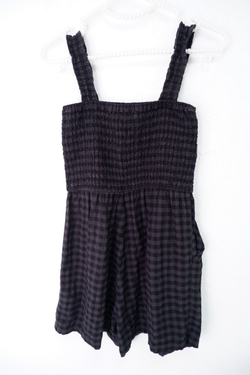 Платье H&M модное 42 размер