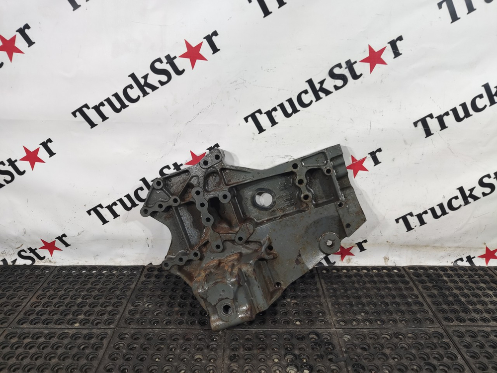 Кронштейн рессоры передней левый 2023г