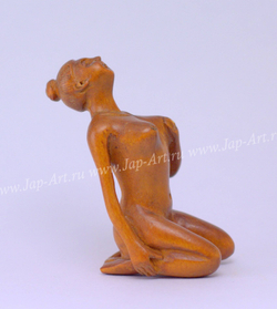 Нэцкэ Нагая красавица