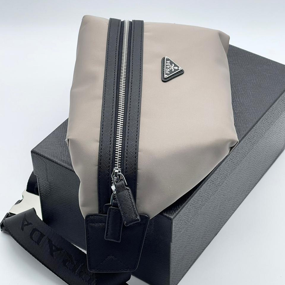 Prada 14