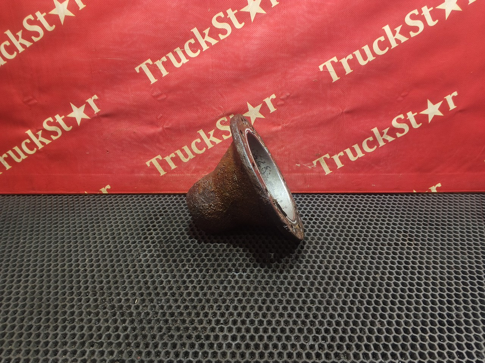 Крышка ступицы задней