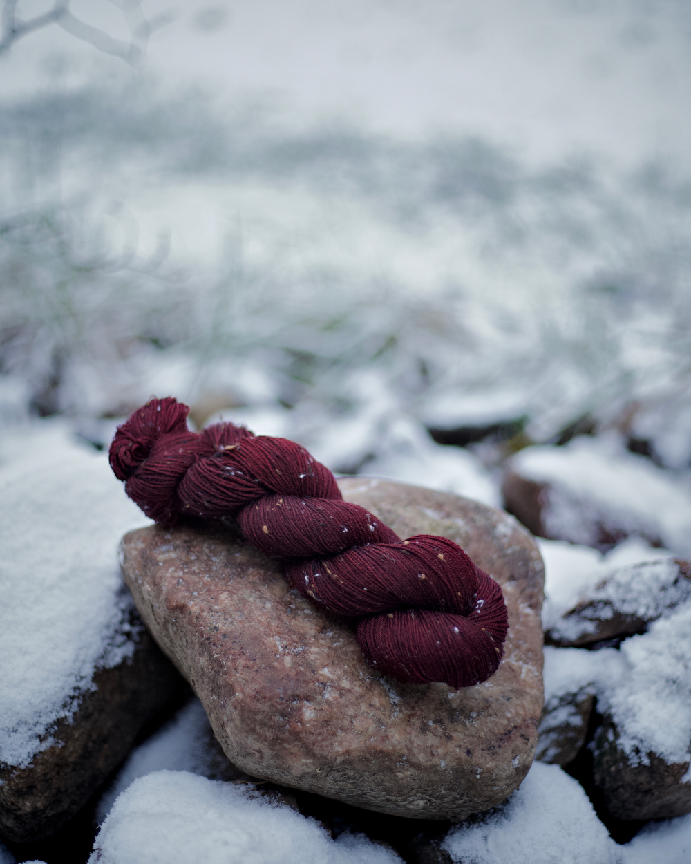 Предзаказ носочный твид "Винный"
