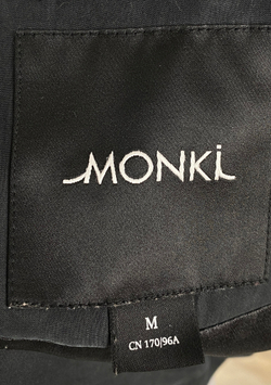 Плащ Monki