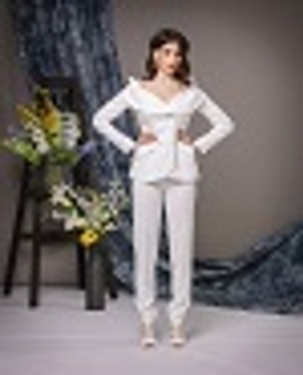 22-01-22 SS Костюм брючный, двубортный жакет, воротник «шалька», белый XL