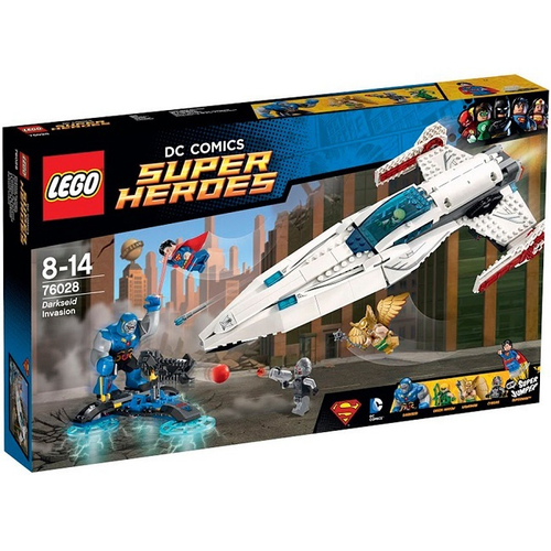 Конструктор LEGO DC Super Heroes 76028 Вторжение Дарксайда, 545 деталей, 5 мини-фигурок