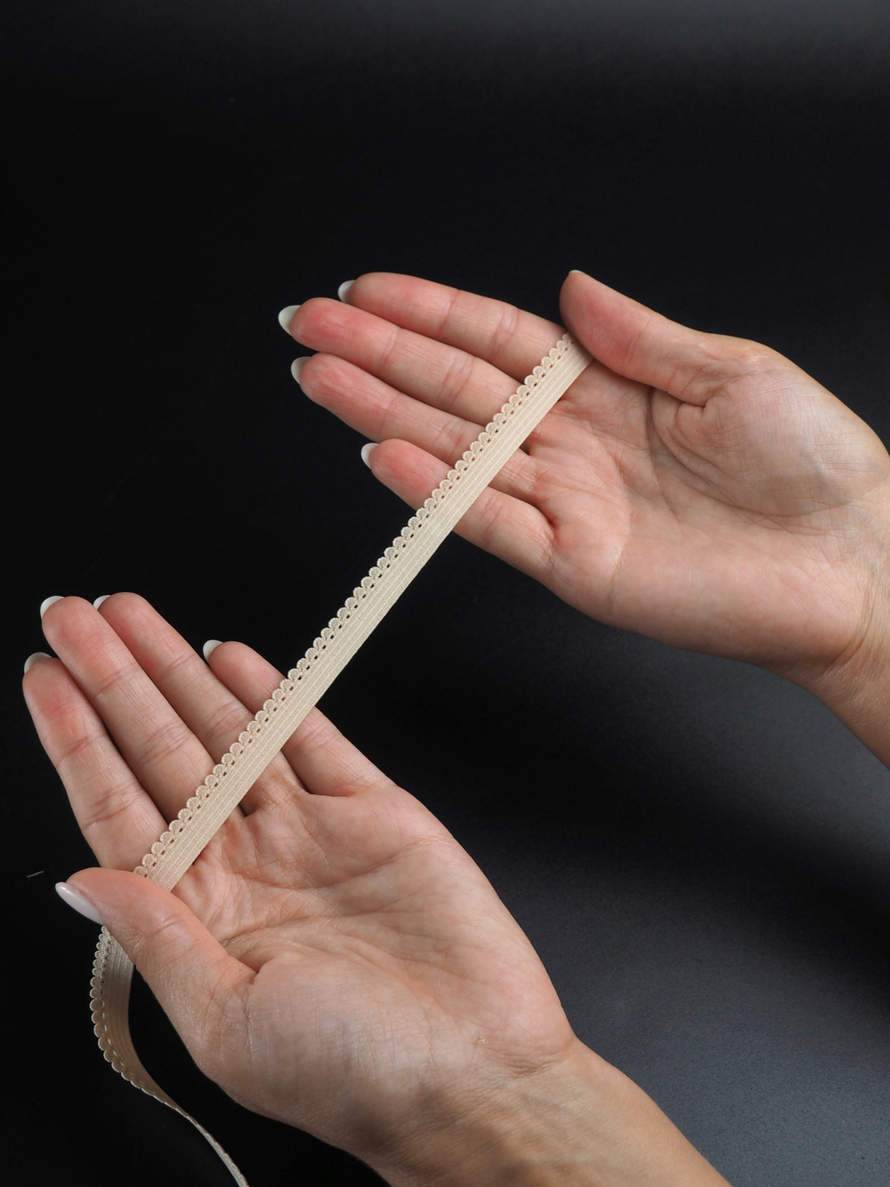 Резинка бельевая светло-бежевая ажурная ширина 9 мм (с учетом фестона)