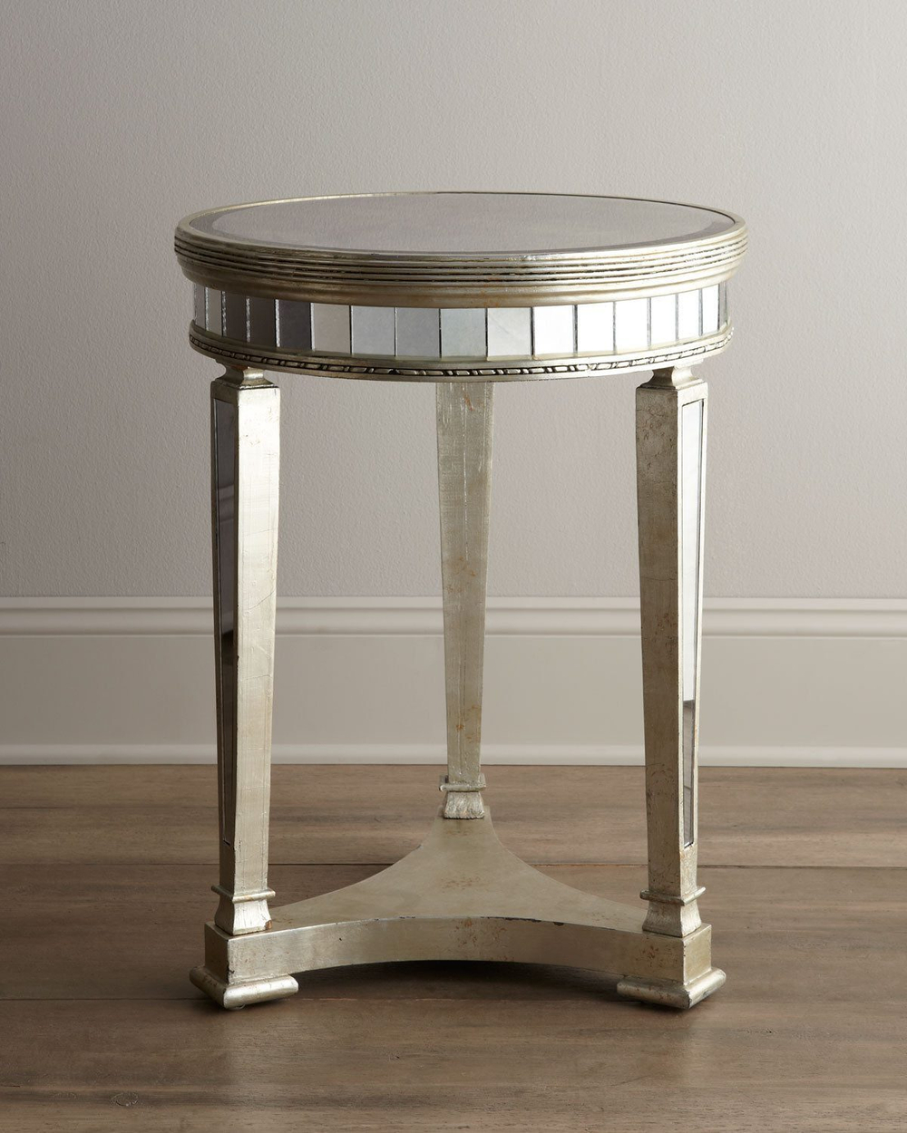 Круглый приставной стол “Карсон”