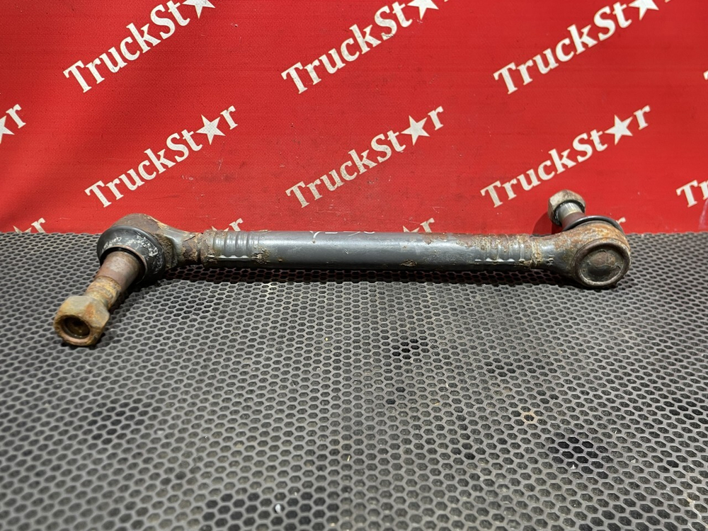 Стойка заднего стабилизатора 2018г