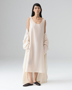 Платье из батиста