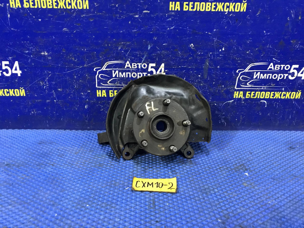 Ступица передняя левая TOYOTA IPSUM 1997