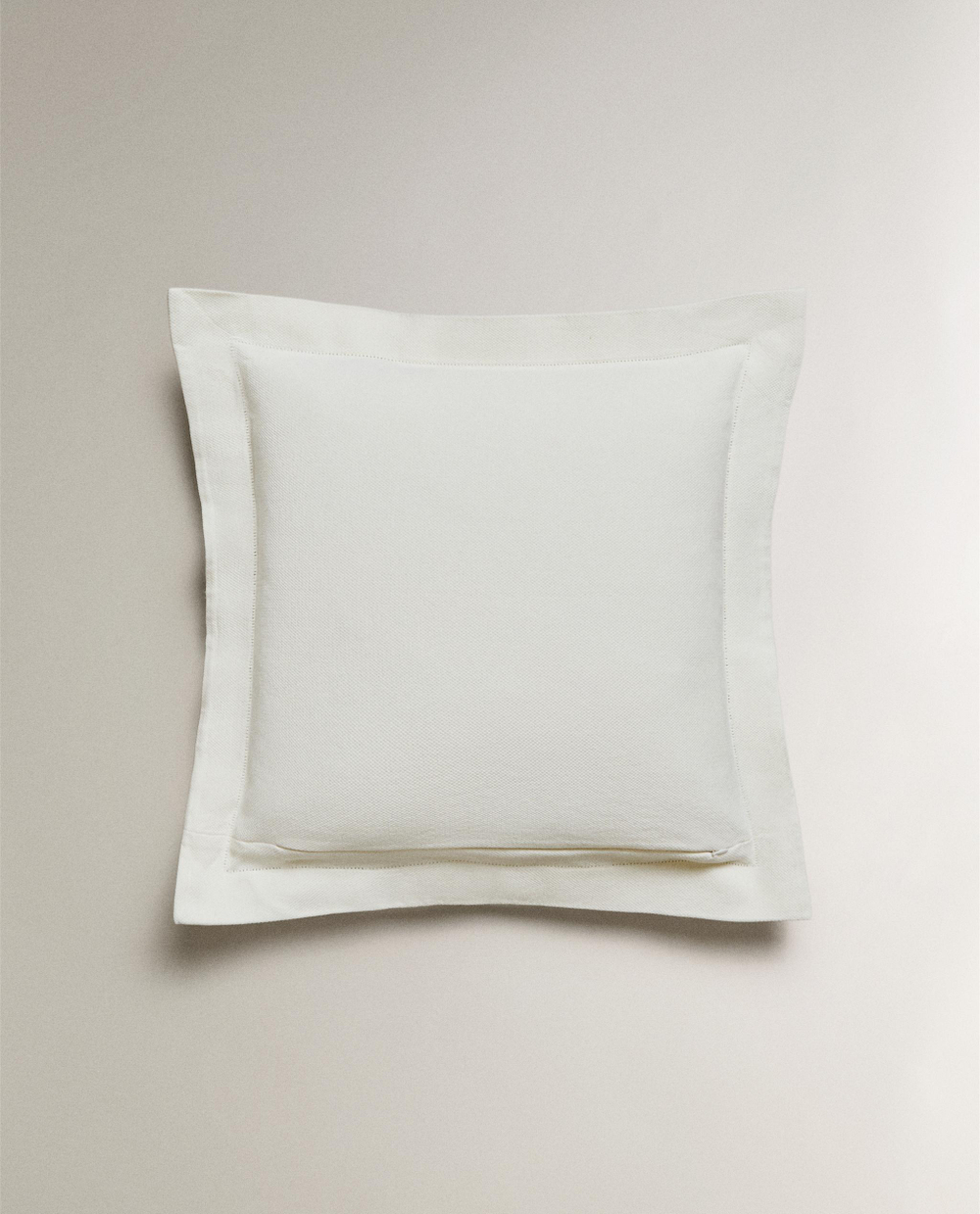Zara Home наволочка декоративная из хлопка, молочный, 50x50 см