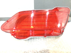 Катафот задний правый RAV4 XA40 12-15 Новый Оригинал 8148042040