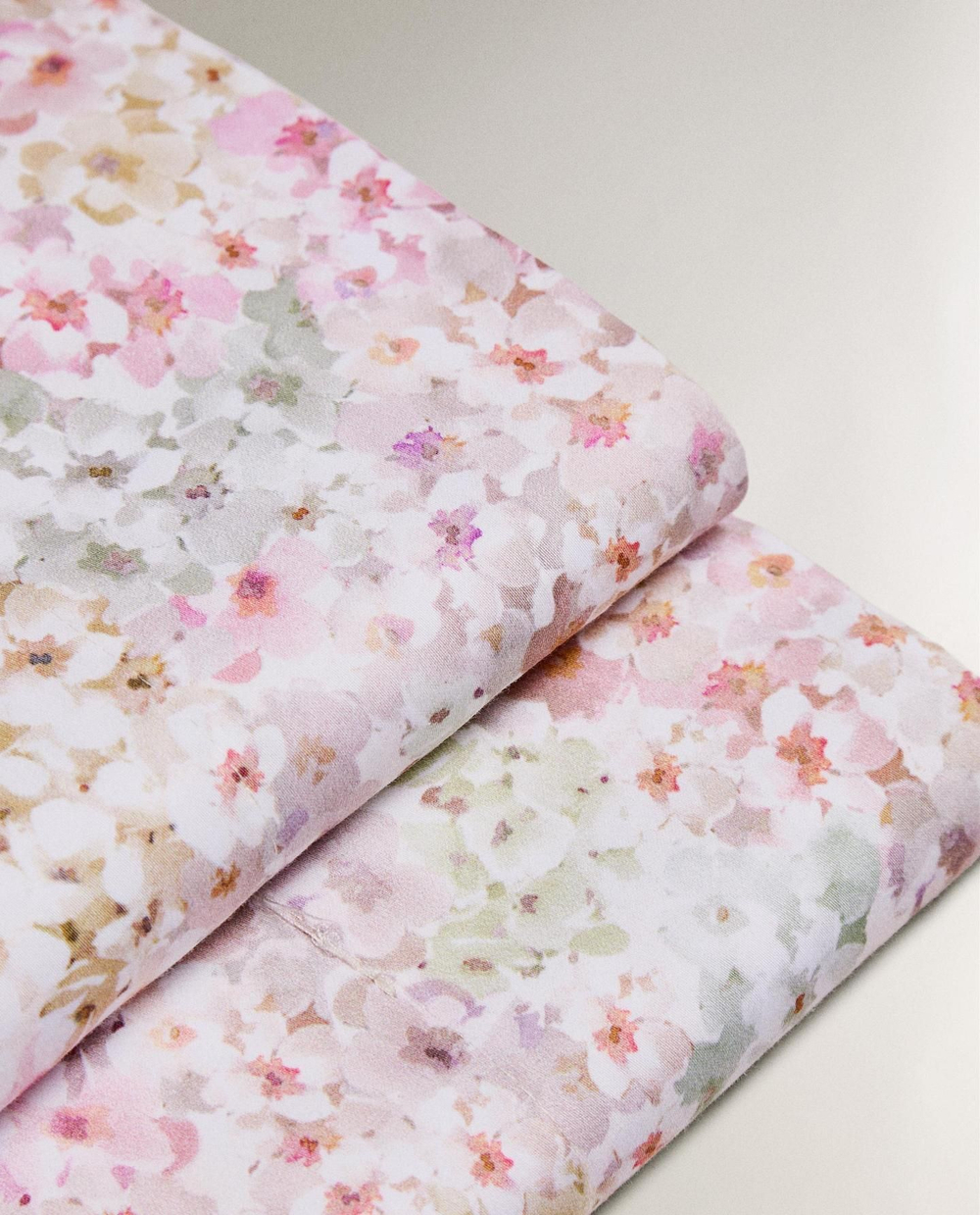 Zara Home - Простыня с изображением цветов, розовый, 290x280 см