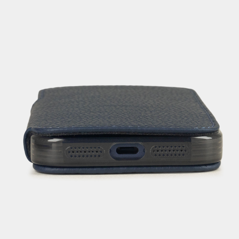 Чехол-книжка кожаная для iPhone 17 Pro, теленок синего цвета