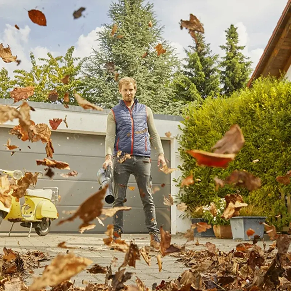 Gardena PowerJet 18V P4A 18В аккумуляторная воздуходувка (1 x 2.5 Ач, ЗУ) 27.8 м/с 14890-55.000.00