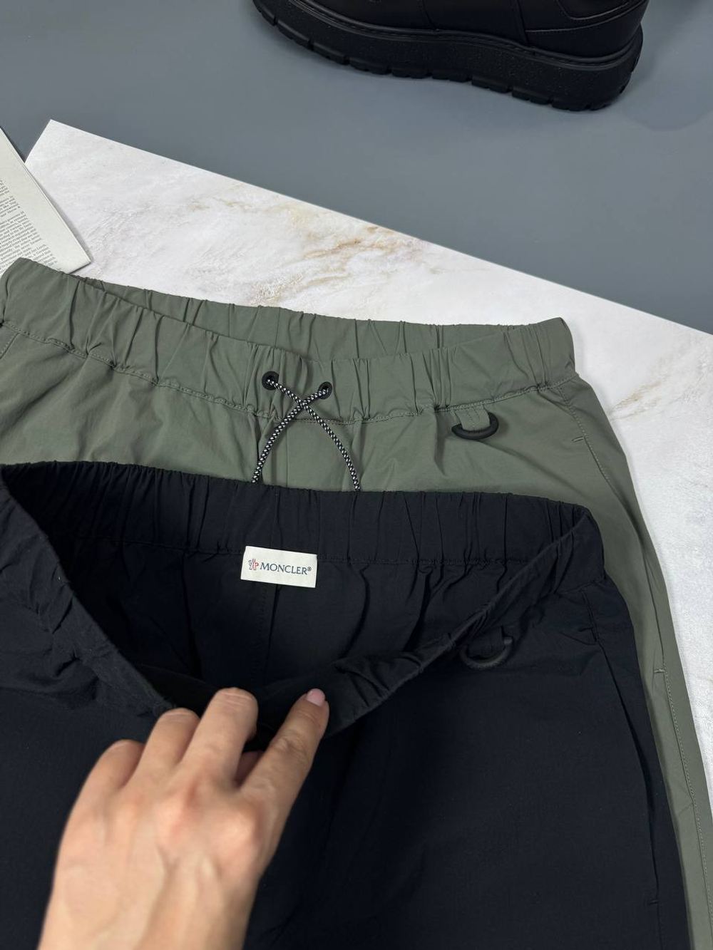 Спортивные штаны Moncler