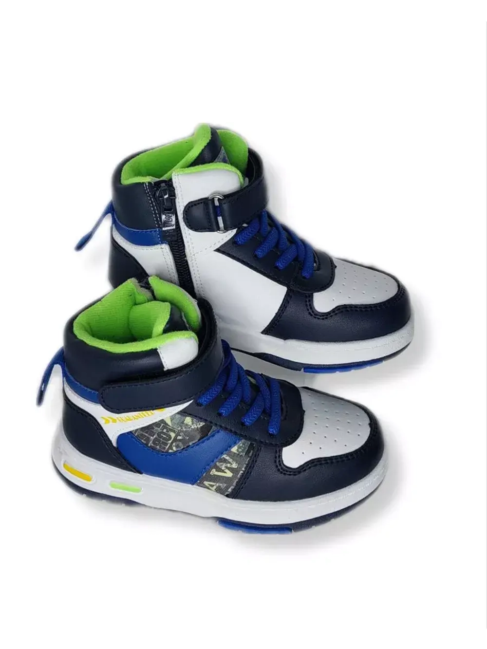 Ботинки для мальчика на весну