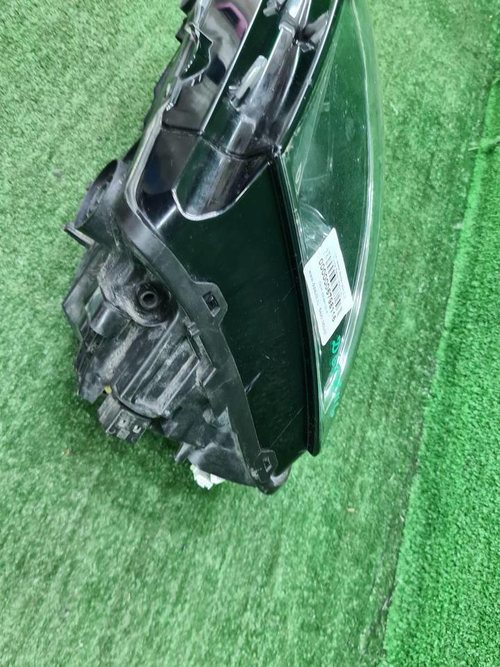 Битая Фара левая Skoda Rapid 2 (2020-н.в.) LED