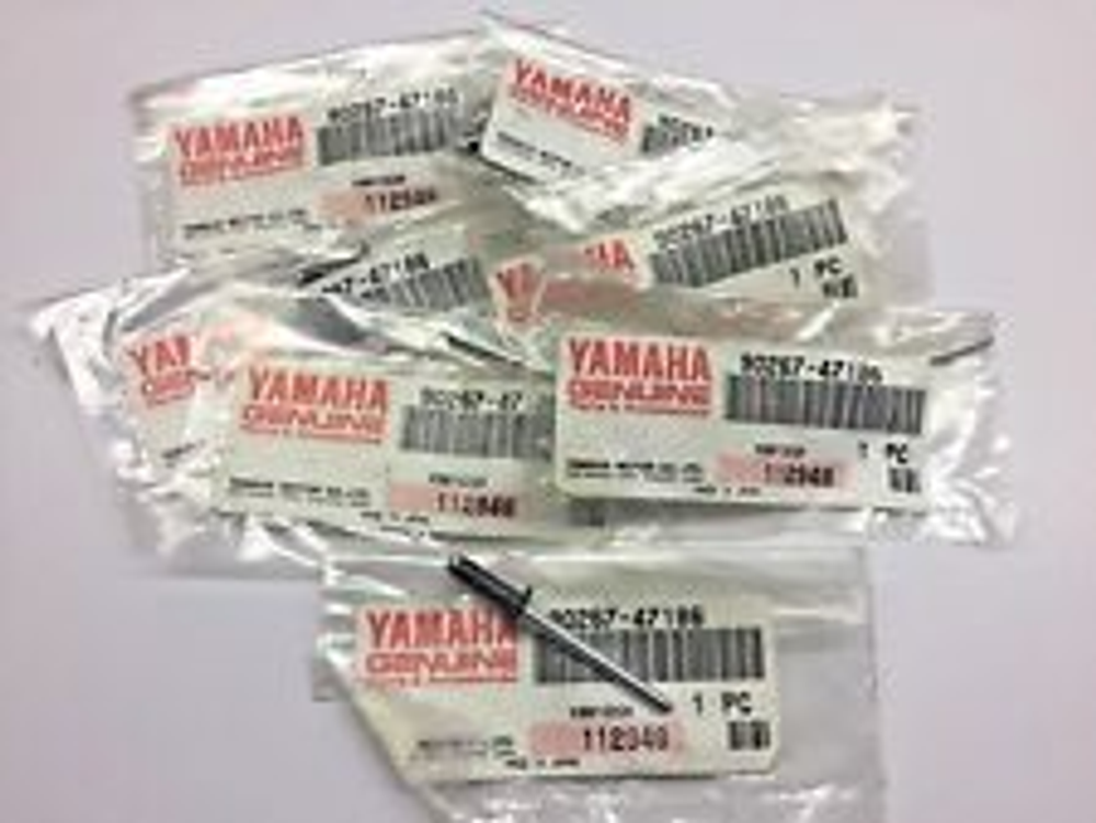 Заклёпка Yamaha 902674718600