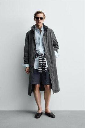 Тренчи и плащи ZARA