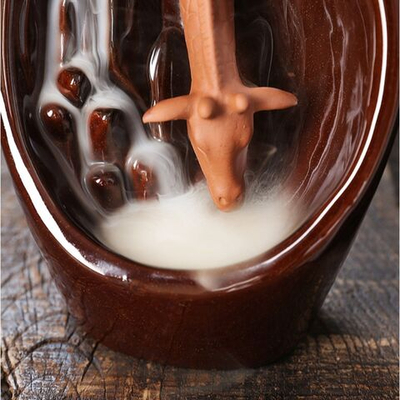 Подставка для благовоний «Жираф на водопое» с аромаконусами