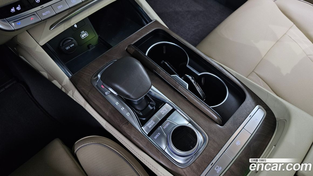 Kia The K9 (Quoris/K900) 3.8 GDI AWD (03.2021)