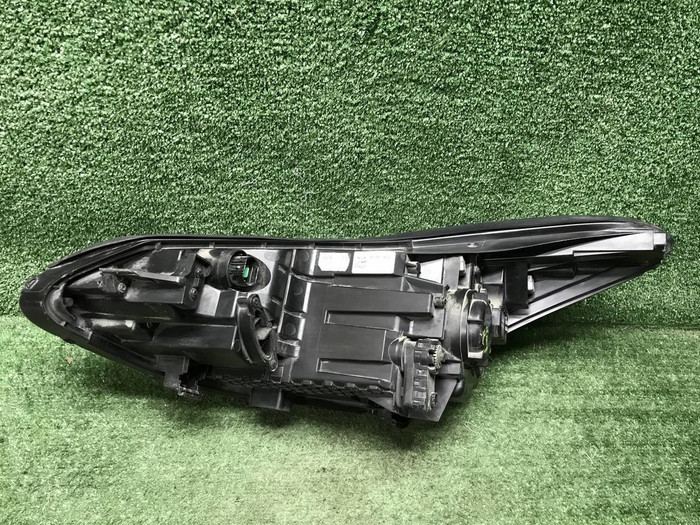 Фара правая Kia Sportage 4 QL (18-22) LED
