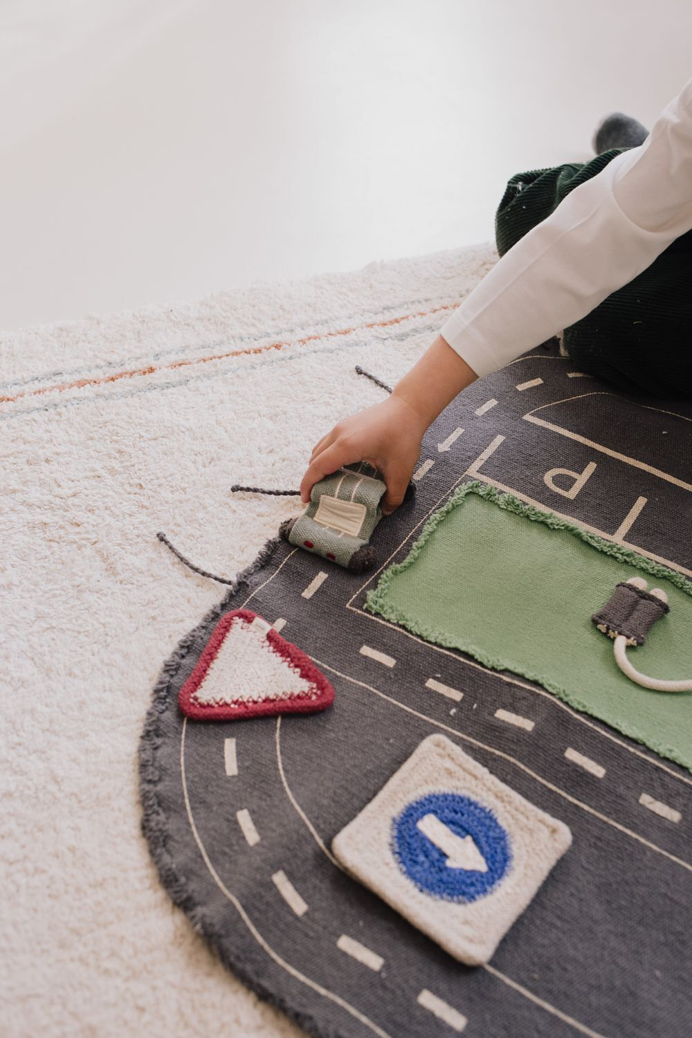 Lorena Canals Eco City Small World Green Toy