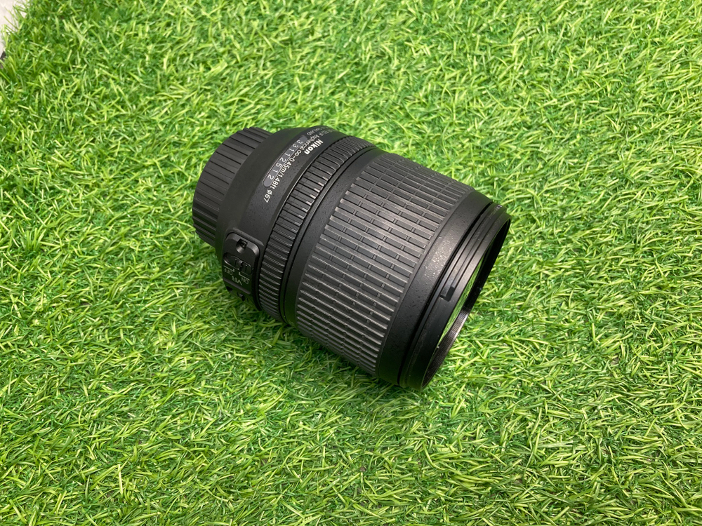 Nikon 18-105mm 3.5-5.6G AF-S ED DX VR Nikkor