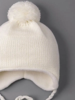 Шапка детская вязаная осенняя на завязках